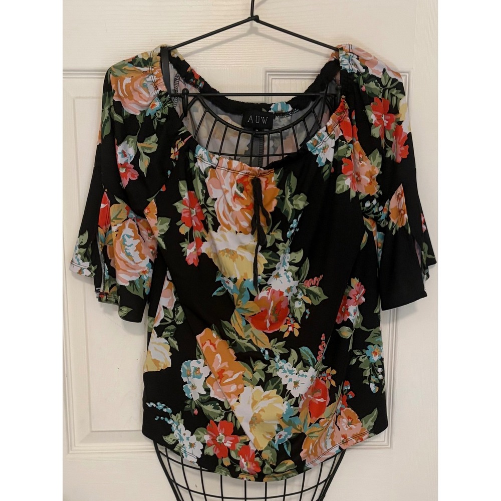 AUW Women's Medium Floral Peasant Blouse Black 3/4 Sleeve Boho Top